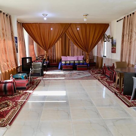 Private Room With Cultural Experience And Great Landscapes Sirfa Exteriör bild